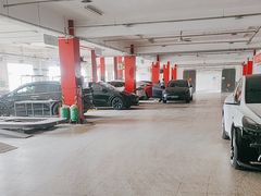 -北亚国超特斯拉授权钣喷中心