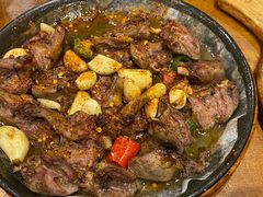 -老东镇啤酒屋海鲜加工·蒸汽海鲜·海鲜烧烤(台东店)