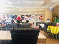 -巢香扣肉馆