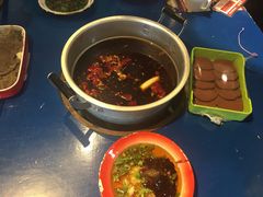 -马路边边 传媒大学店