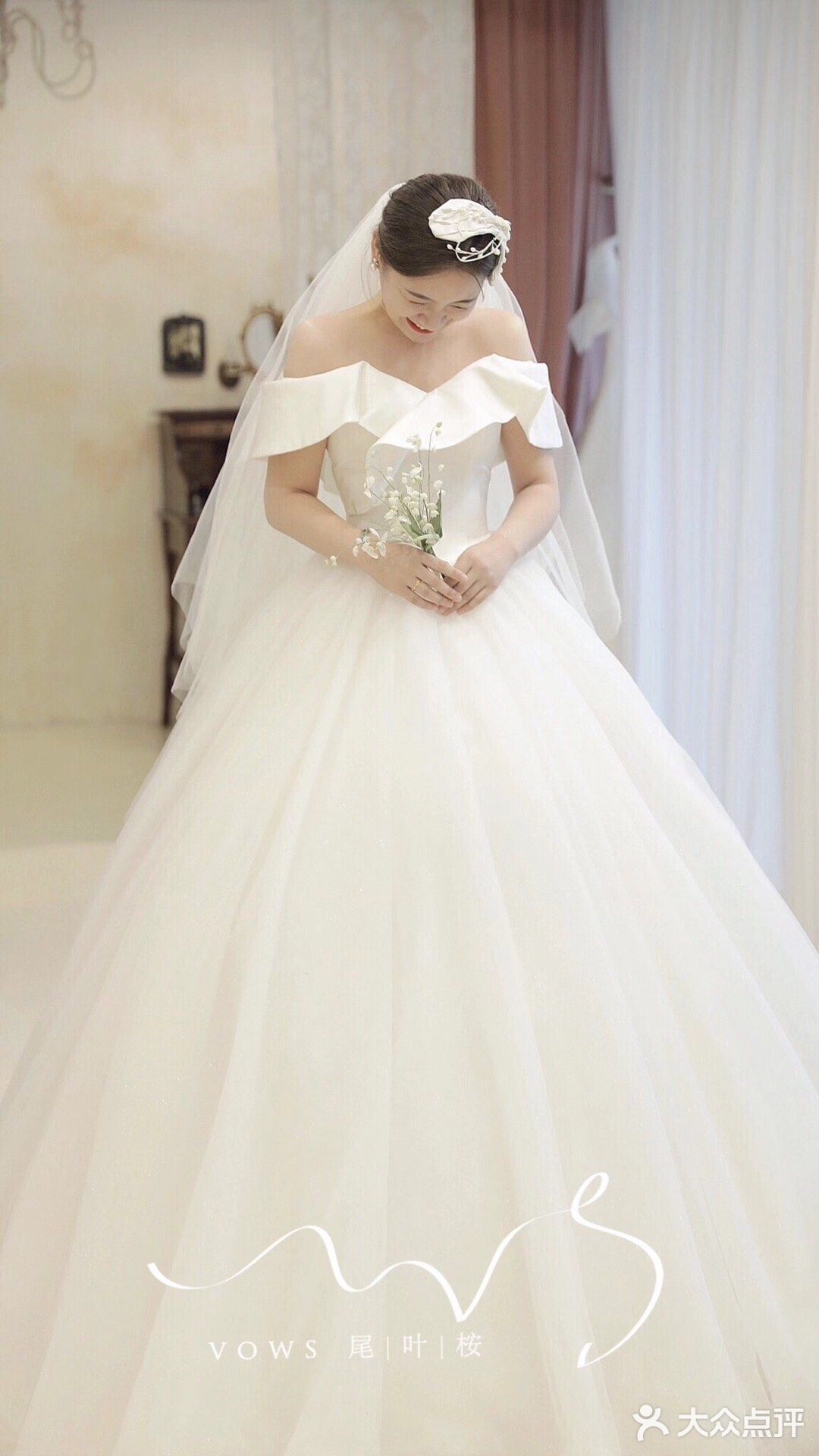 今是天很温的柔美美新娘》尾叶桉试纱日记
