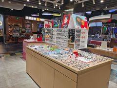 -棱石眼镜(CP静安店)