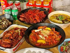 -聚汇三少·龙虾·中餐厅(莫邪路新天地店)