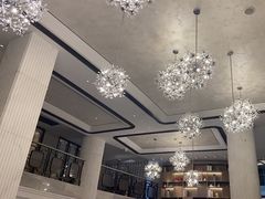 -浅深(世茂滨江精品店)