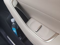 -蔚来体验中心(北京亦庄店)