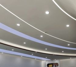 -MOVAN  HAIR莫凡匠人发型屋