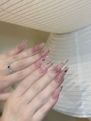 -猪猪女孩日式美睫美甲