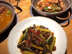 -吃饭皇帝大土家民族菜(正大广场店)