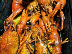 -龙巢盱眙龙虾·牛蛙·烧烤宵夜(八卦岭店)