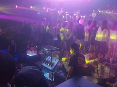 -Club Queen皇后酒吧