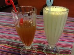 -香巴拉云南餐厅(华莱坞店)