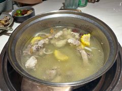 -喃喃椰·糟粕醋·椰子鸡火锅(七堡花园店)