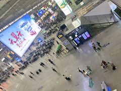 -麦当劳(上海虹桥站30B检票口楼上)