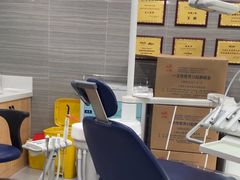 -上海仁爱医院口腔科 · 种植