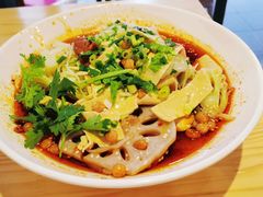 -牛八秒油泼冒菜(宽窄巷子店)