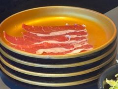 -牛武士寿喜烧·和牛火锅自助(全球首店)