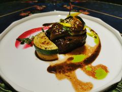 菲力牛排配鹅肝-第101座花园餐厅(湖滨88店)