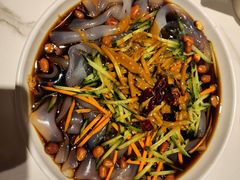 -玺炖·中国铁锅炖(虹桥天街店)