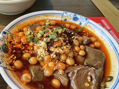 -肖四女乐山跷脚牛肉(南汇大学城生活广场店)