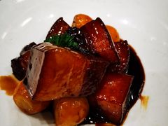 阿婆红烧肉-申阿婆·上海菜·小海鲜(国展店)