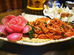 酸萝卜炒牦牛肉-吉祥圣雪藏餐
