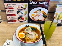 -Pier 21 (Terminal 21 Asok)