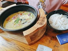 -桥香园过桥米线(国贸店)