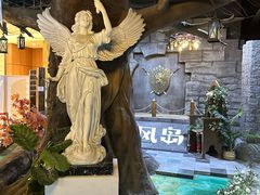 -暴风岛沉浸式体验馆(百联世纪店)