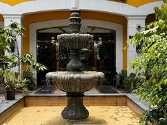 -火车头法国西餐厅