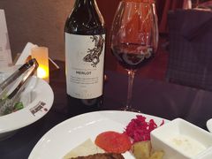 -Efes Turkish & Mediterranean Cuisine 艾菲斯餐厅(陆家嘴店)