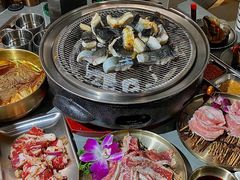 -围炉肉舍•炭烤活鳗•丹东海鲜烤肉(步行街店)