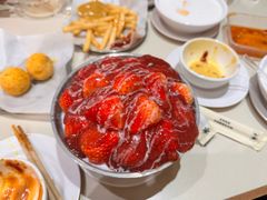 草莓布丁绵绵冰-水牛奶皇后糖水铺(深圳总店)