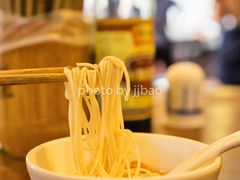 枫镇大肉面-同得兴 Since·1995 传统苏式面馆(嘉馀坊店)