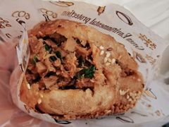 -万红路羊汤烧饼店(将台路店)