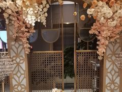 -阿瓦山寨·湘菜现炒·剁椒鱼头王(咸阳总店)
