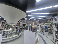 -新华书店(虹悦城店)