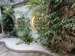 -浮何烤铺(桐梓林店)