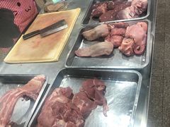 -标记美食新鲜猪杂(兴南大道店)
