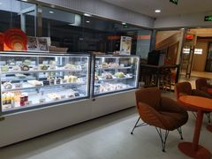 -卷们·现制生日蛋糕·蓝风车动物奶油(金源店)