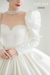 -Lady  Jane高端婚纱礼服馆