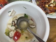 -芦茨金富饭庄·25年老字号·专做稻草鸡