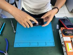 -鸿准通信科技·忠诚手机电脑维修中心(三林店)