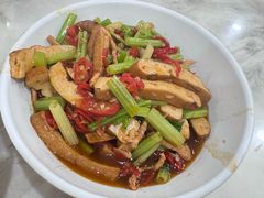 -红色湘菜馆(春风店)