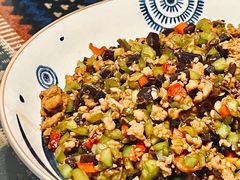 -蜗牛小馆醉乡民谣云南菜(惠新西里店)