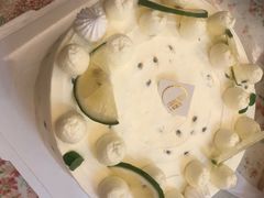 -山与蓝·轻糖鲜果蛋糕(勒泰店)