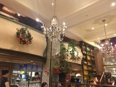 -玛格萝妮比萨屋(四平店)
