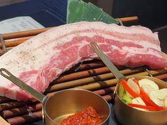 -轻烧烤肉(光谷步行街店)