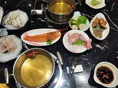 -淡尾·海鲜自助概念餐厅(虹桥南丰城店)