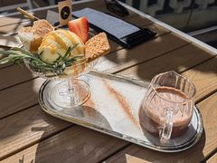 马达加斯加香草雪球和醇可可-Mark&Mars Restaurant