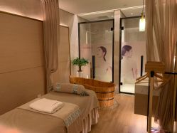 -苑苑vbeauty科技美容SPA